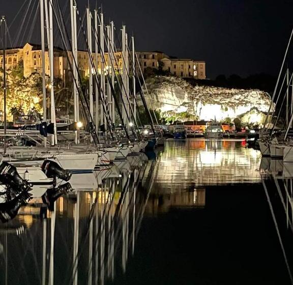 Пансион Dreams Tropea Mare Parking Private