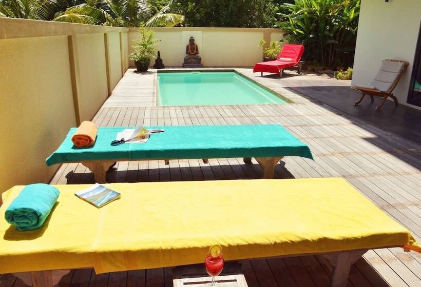 پانسیون Happy Days Guest House