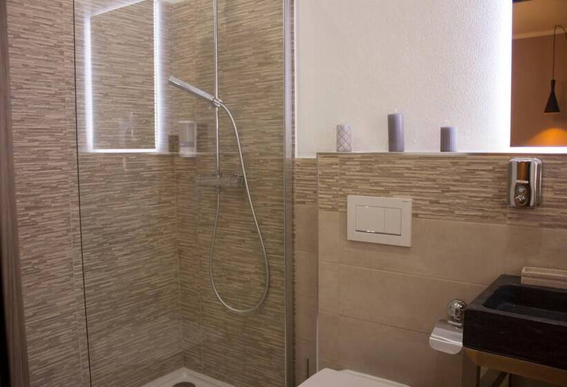 Panzió Shardan Guest House