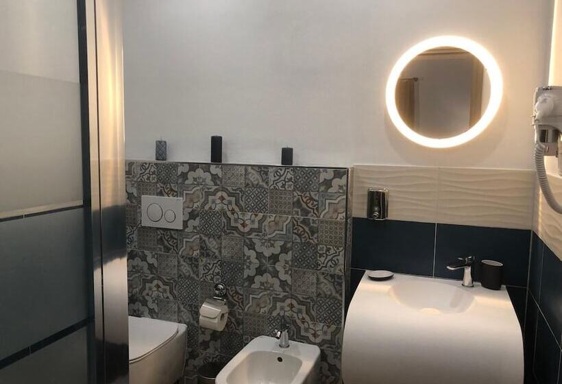 Panzió Shardan Guest House