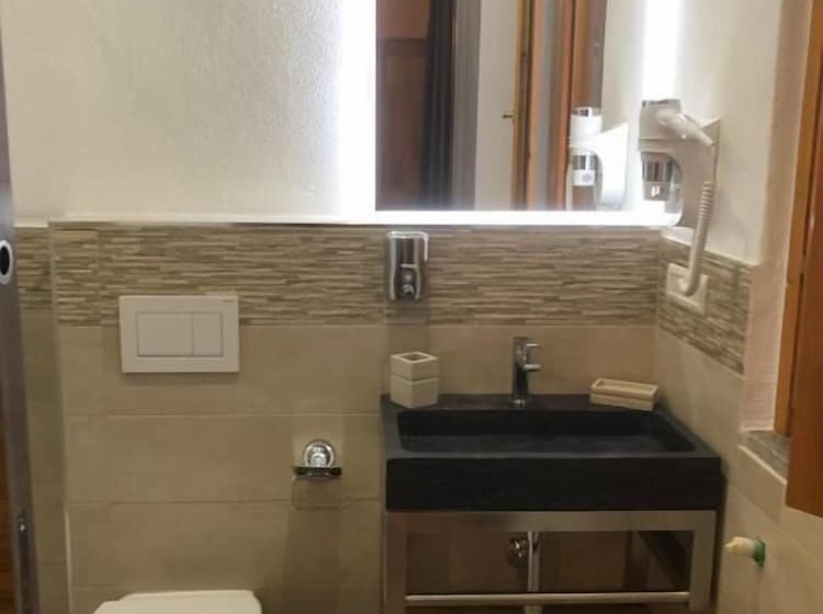 Panzió Shardan Guest House