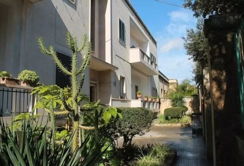 تختخواب و صبحانه Piazza Argento