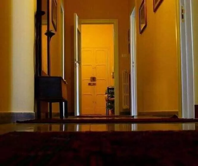 تختخواب و صبحانه Piazza Argento