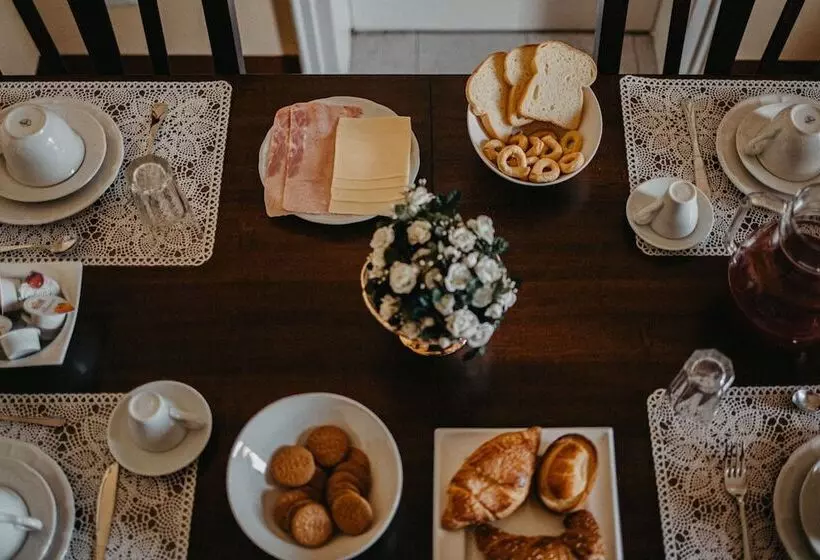 تختخواب و صبحانه Piazza Argento