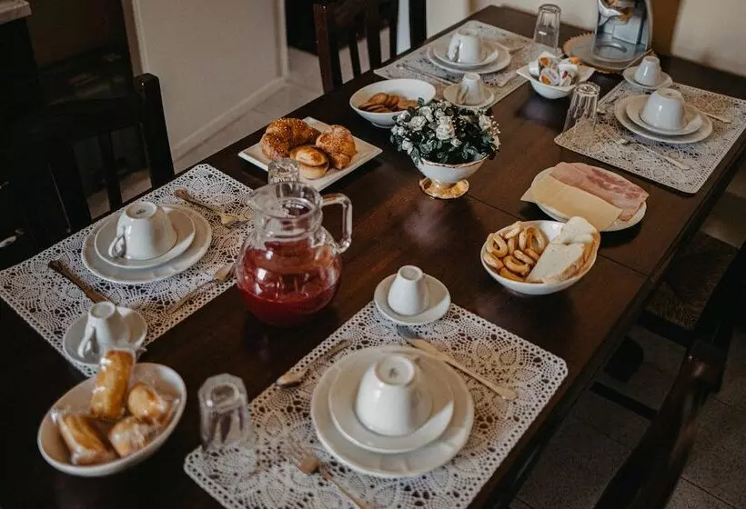 تختخواب و صبحانه Piazza Argento