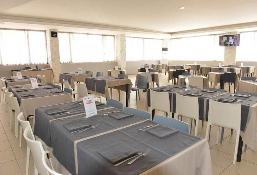 فندق فئة نجمة واحدة Clodi