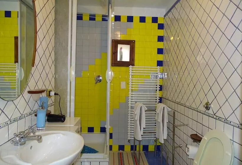 هتل B&b Centrale Salerno