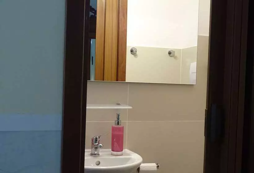 هتل B&b Centrale Salerno