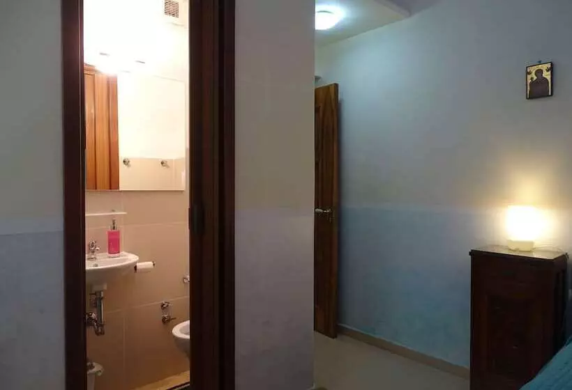 هتل B&b Centrale Salerno