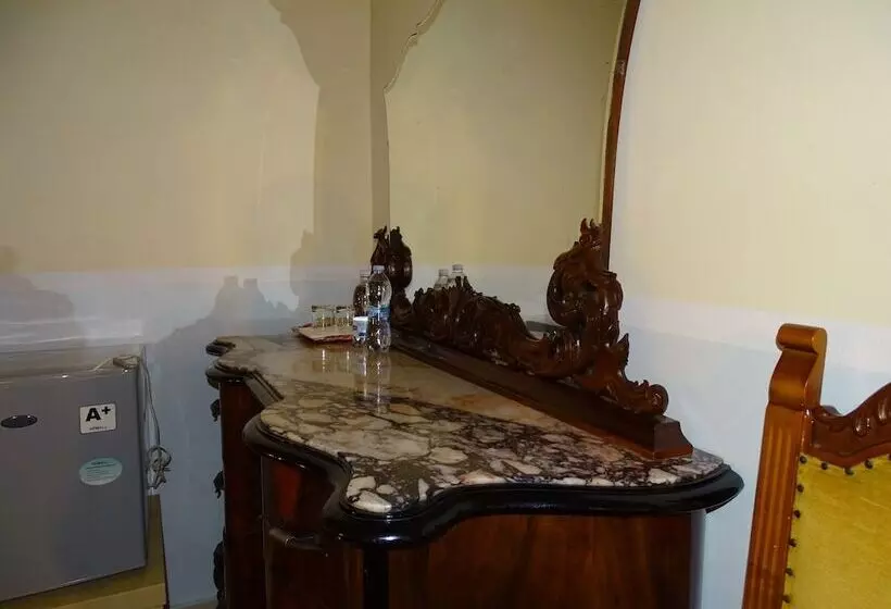 هتل B&b Centrale Salerno