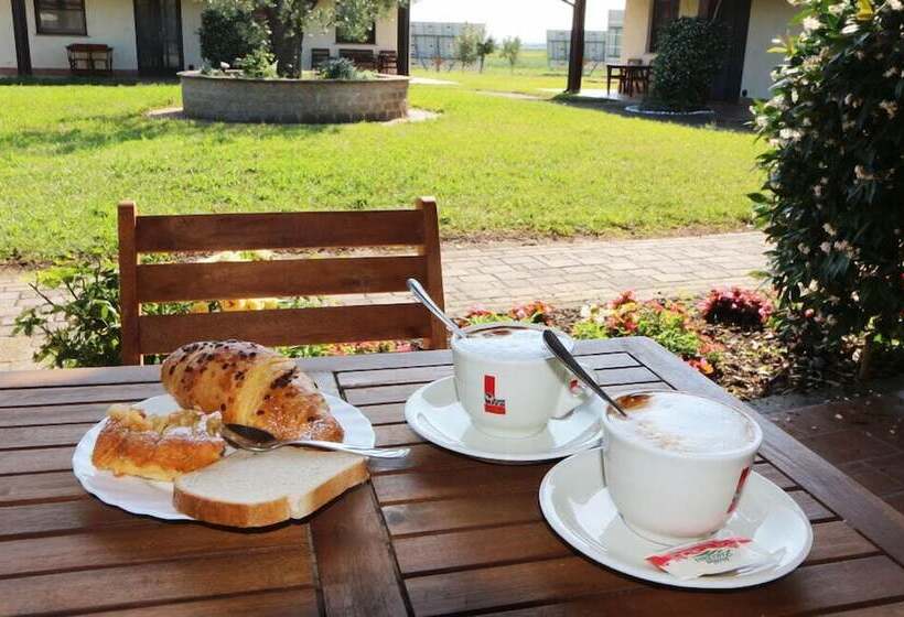 乡村酒店  Glamping Gli Etruschi