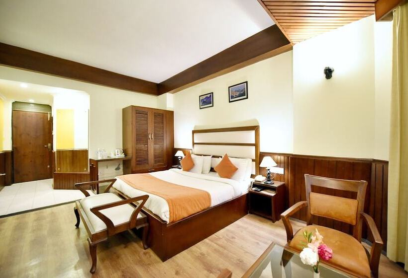 בית מלון כפרי Shobla Royale