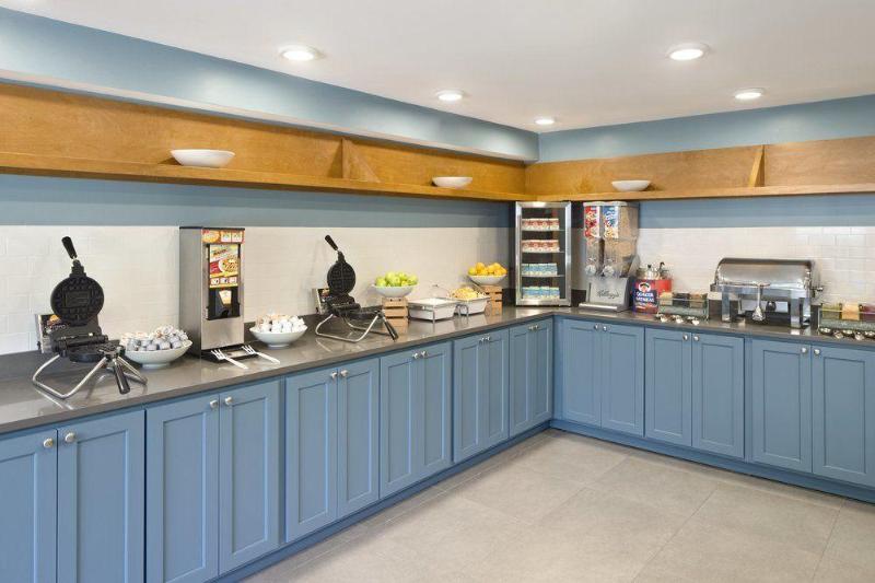 호텔 Comfort Inn & Suites Cartersville Emerson Lake Point