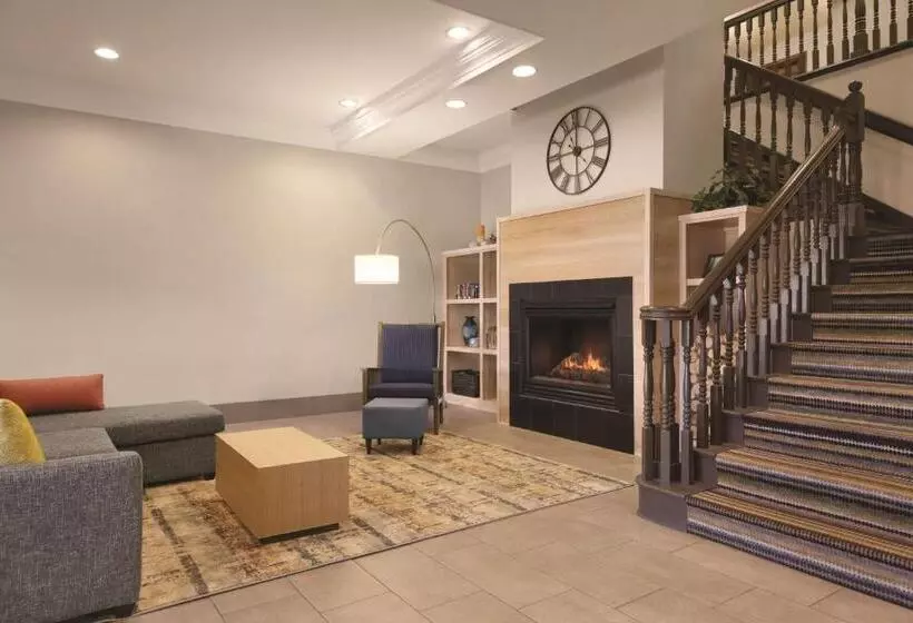 هتل Country Inn & Suites By Radisson, Billings, Mt