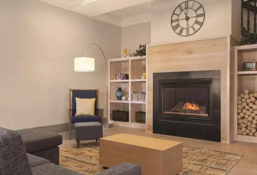 هتل Country Inn & Suites By Radisson, Billings, Mt