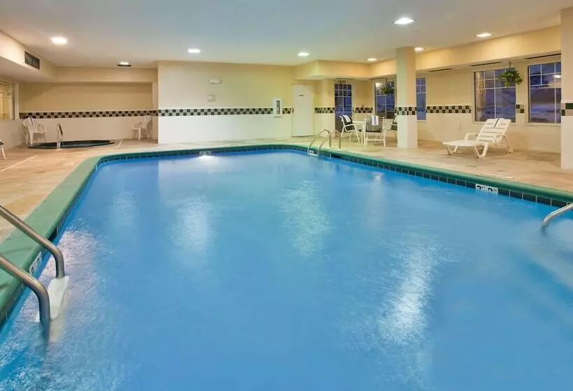 ホテル Country Inn & Suites By Radisson, Bloomingtonnormal West, Il