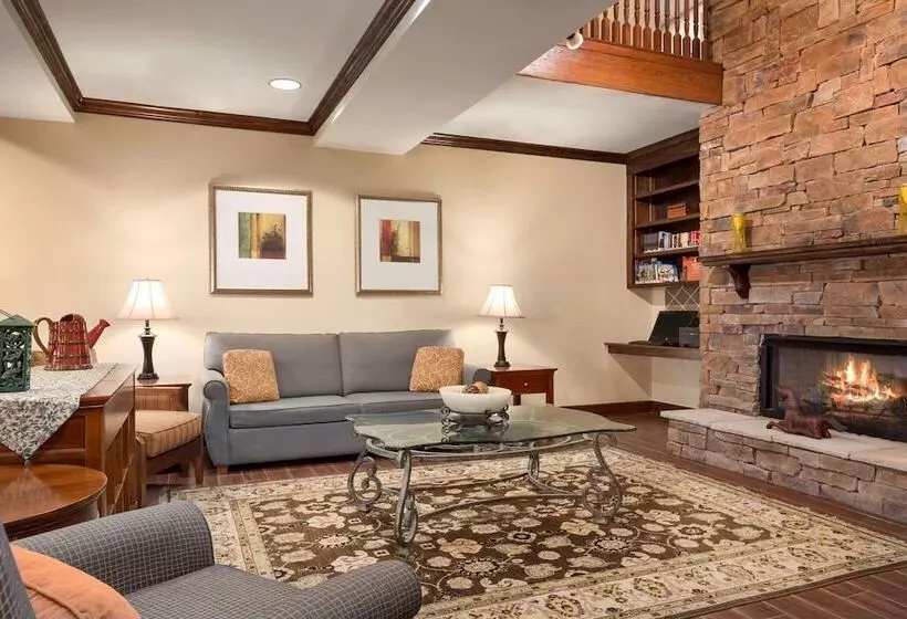 Hotel Country Inn & Suites By Radisson, Savannah I 95 North, Ga