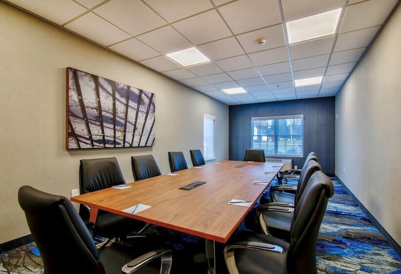 ホテル Fairfield Inn & Suites By Marriott Cortland