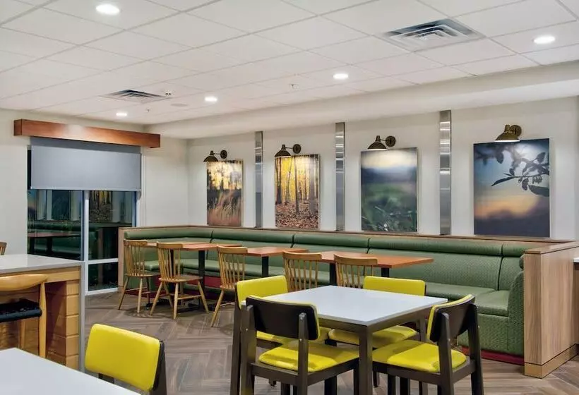 فندق Fairfield Inn & Suites By Marriott Cortland