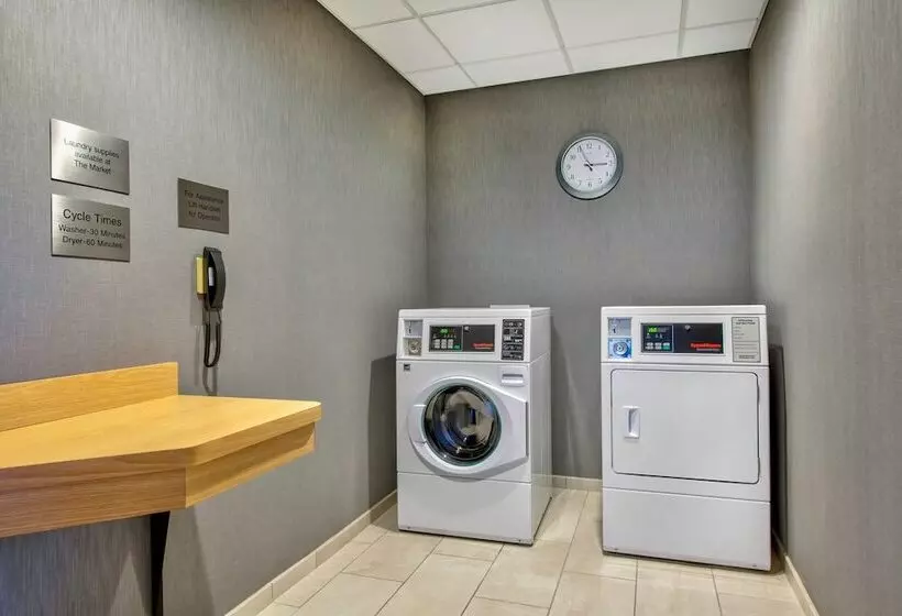 فندق Fairfield Inn & Suites By Marriott Cortland