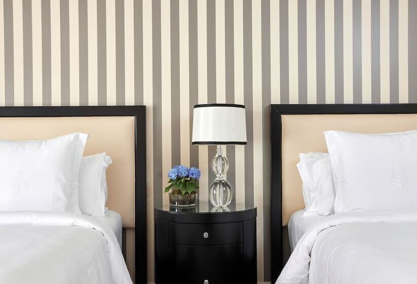 Four Seasons Hotel Prague