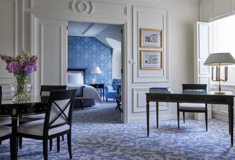 Four Seasons Hotel Prague