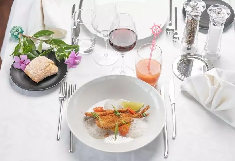 هتل Karibea La Valmeniere