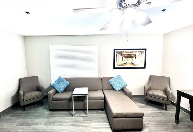 هتل La Quinta By Wyndham Pharr North Mcallen