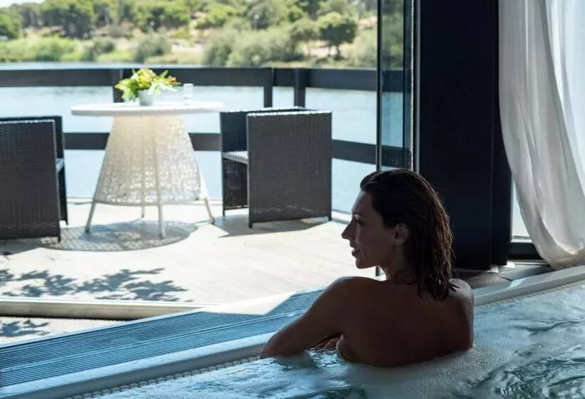 호텔 Le Phoebus Garden & Spa