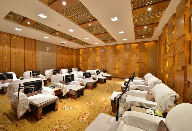 فندق Luxemon Xinjiang Yindu