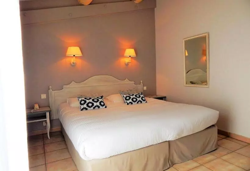 בית מלון כפרי Mas De La Senancole