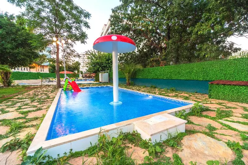 Отель Sun Bay Park