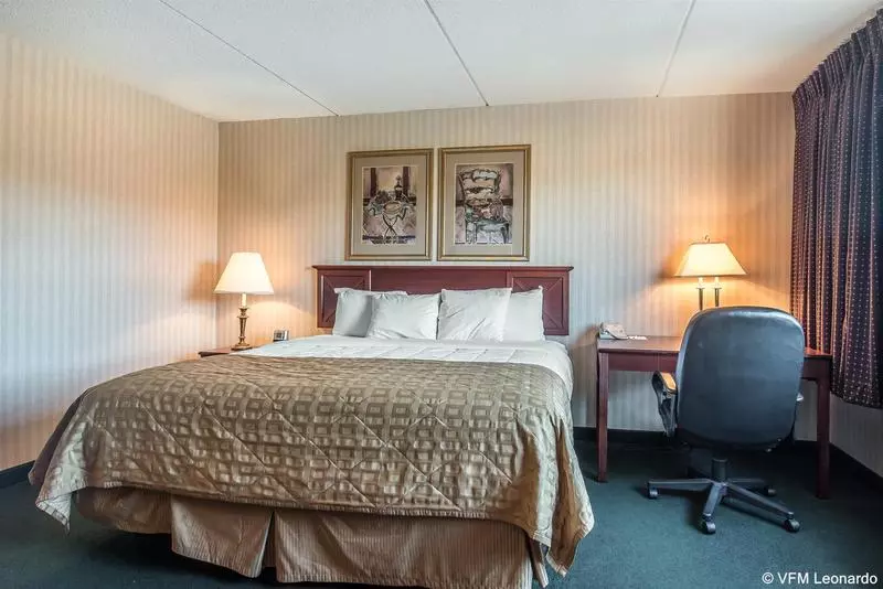 The Marx Hotel   Downtown   University Area