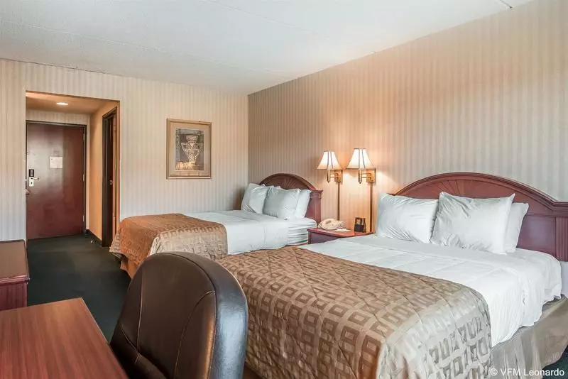 The Marx Hotel   Downtown   University Area