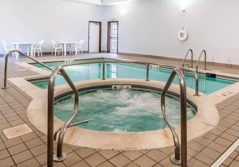 The Marx Hotel   Downtown   University Area