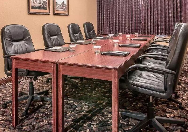 The Marx Hotel   Downtown   University Area