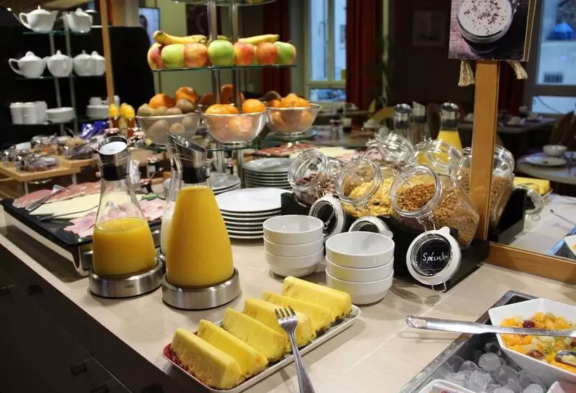 Отель The Originals City, Hôtel Régina, Périgueux