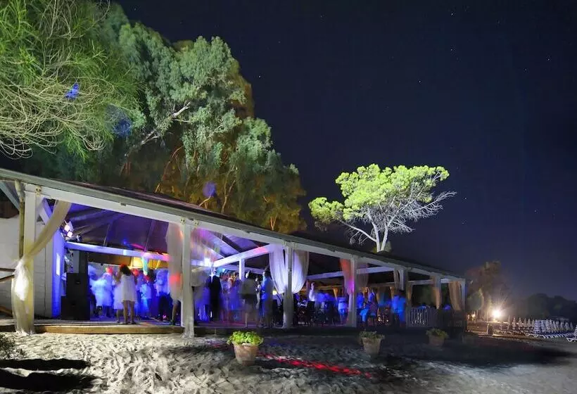 酒店 Voi Floriana Resort