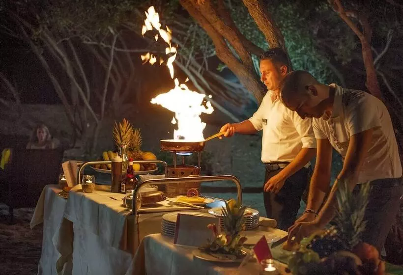 酒店 Voi Floriana Resort