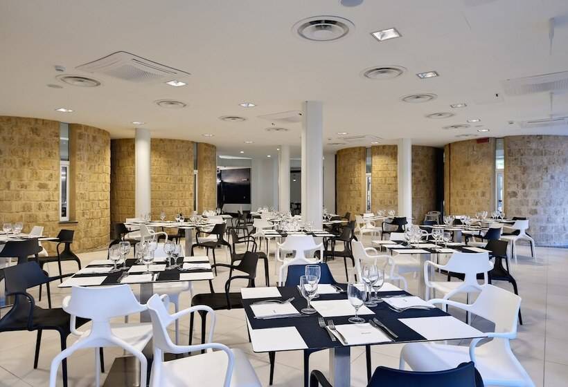 فندق Voi Floriana Resort