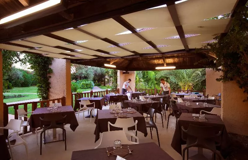 酒店 Voi Floriana Resort