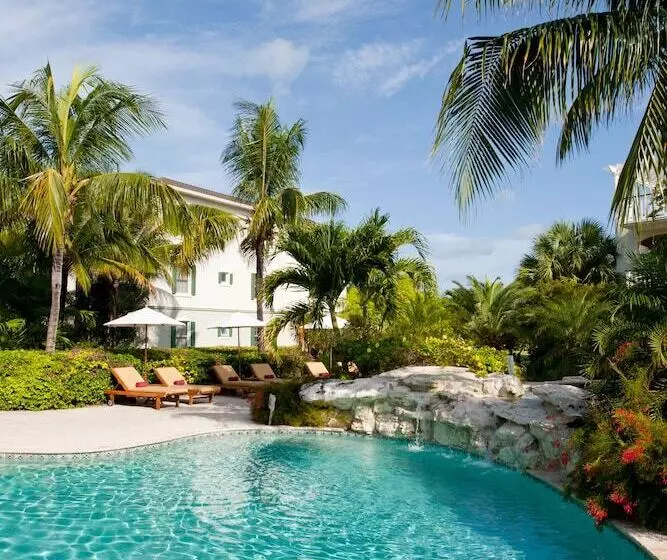 استراحتگاه Royal West Indies