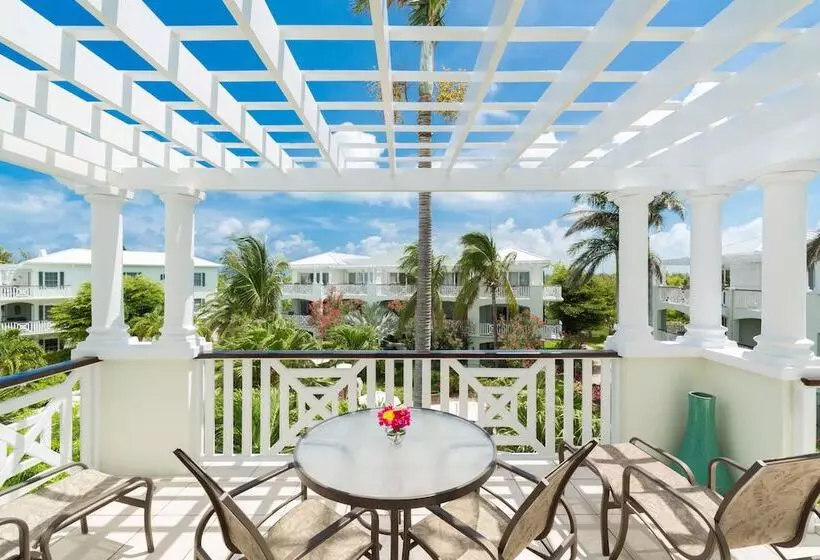 استراحتگاه Royal West Indies