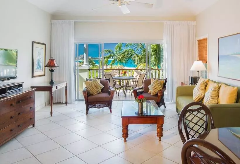 استراحتگاه Royal West Indies