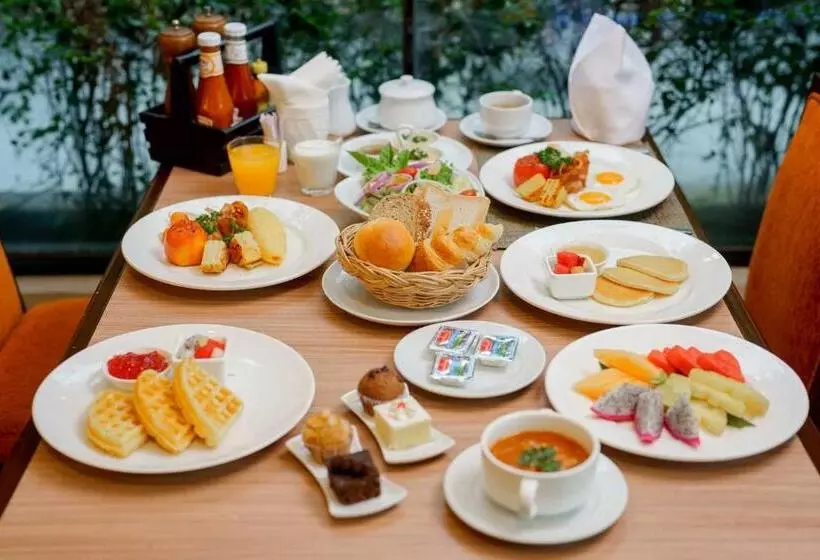 Sunbeam Hotel Pattaya   Sha Extra Plus
