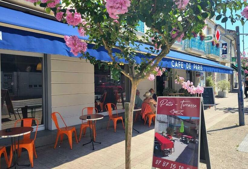 فندق Cafe De Paris