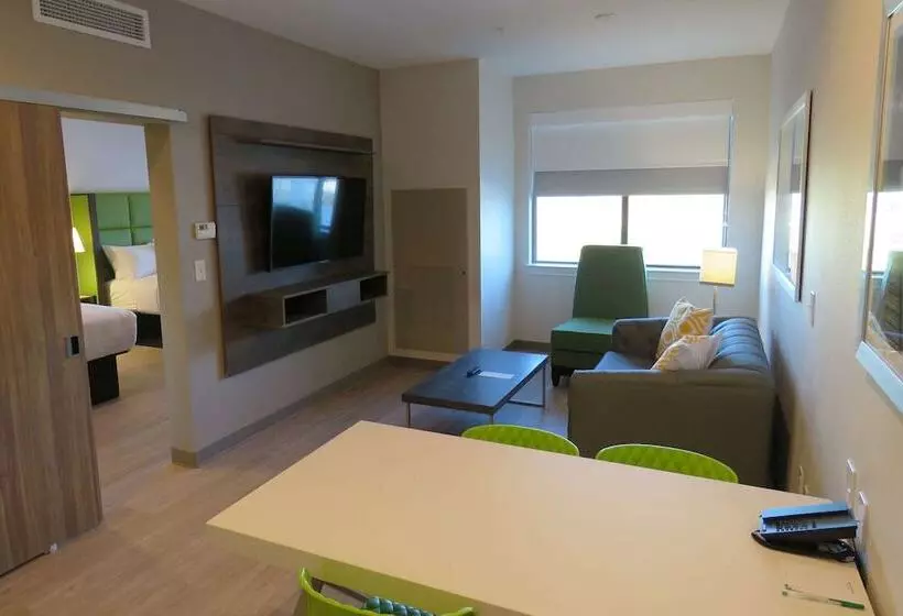 هتل Wyndham Garden College Station