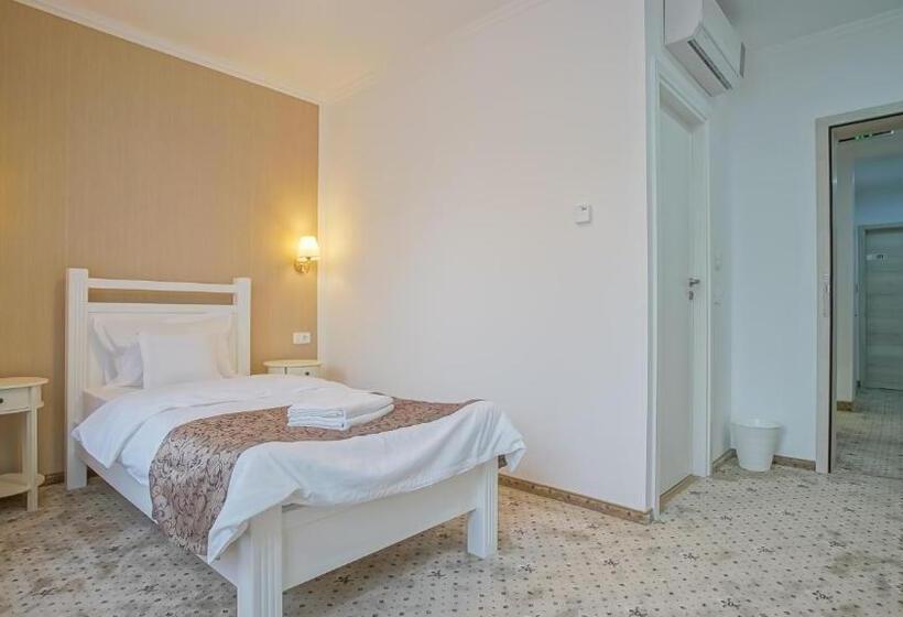 تختخواب و صبحانه Monarch House