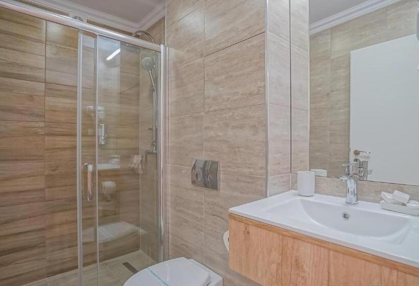 تختخواب و صبحانه Monarch House