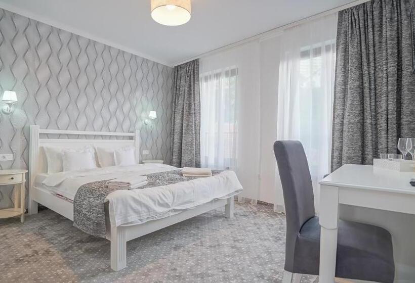 تختخواب و صبحانه Monarch House